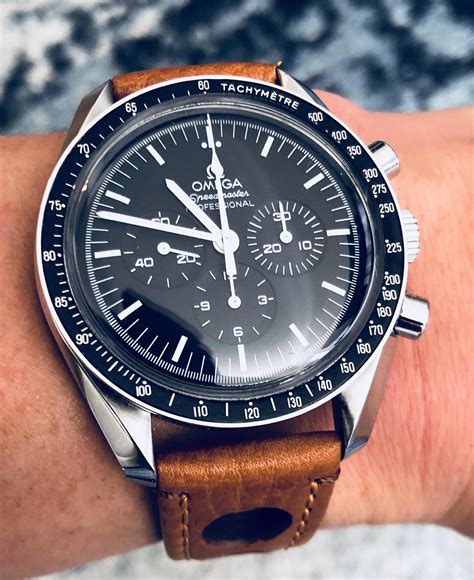 omega speedmaster moonwatch professional canada|Omega Speedmaster moonwatch bezel.